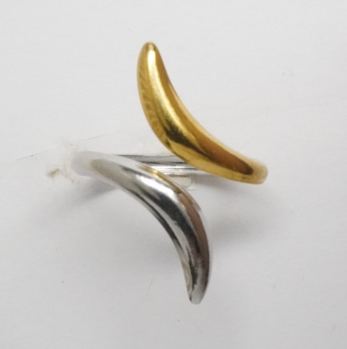 Anillo Bicolor Asimétrico