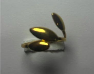 Anillo 3 Hojas Dorado 