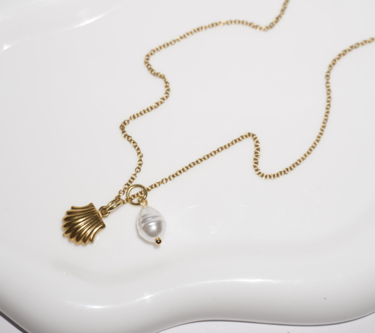 Collar concha y perla