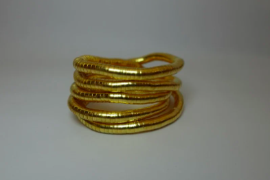 Collar moldeable dorado en acero inoxidable