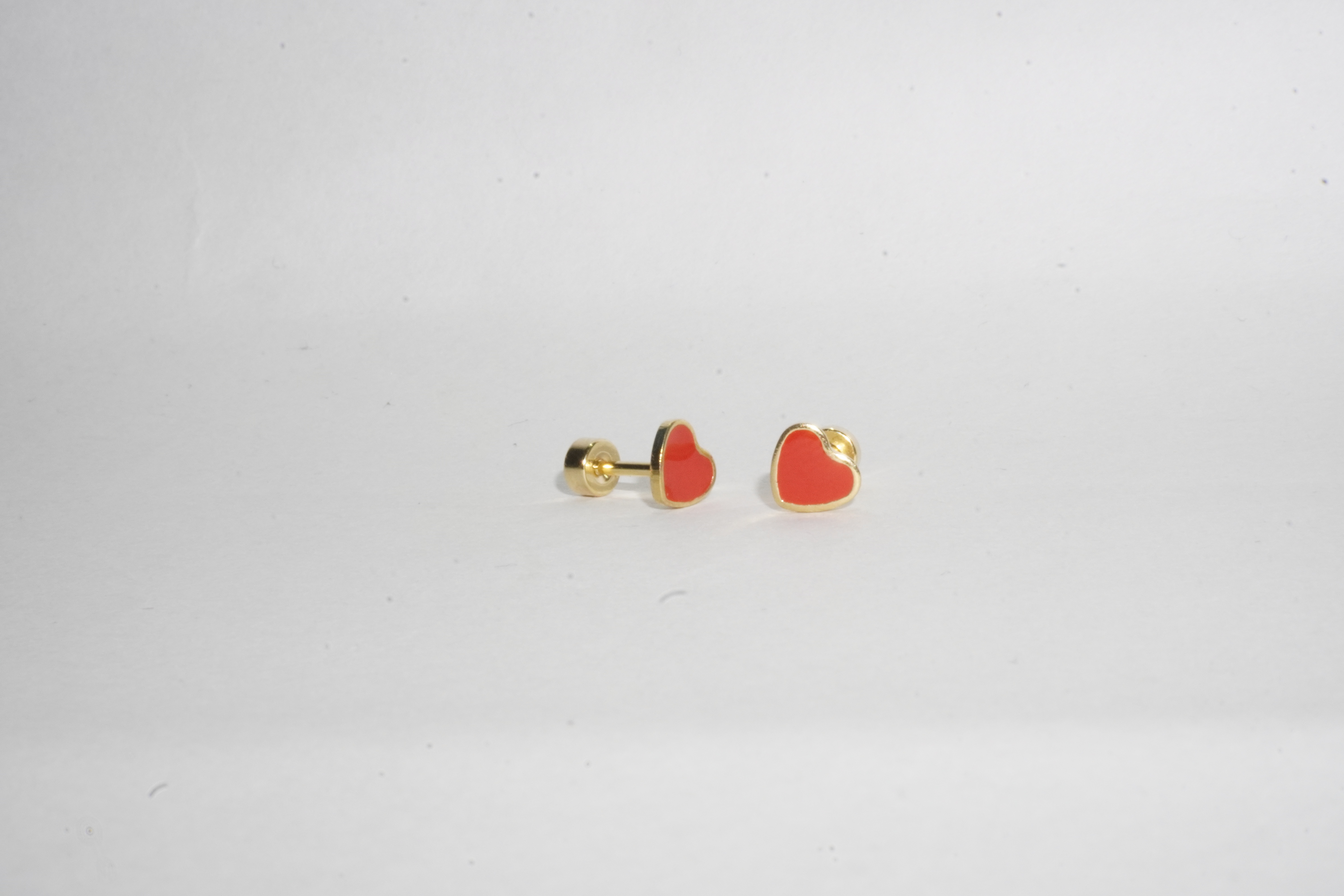 Broquele corazon rojo 