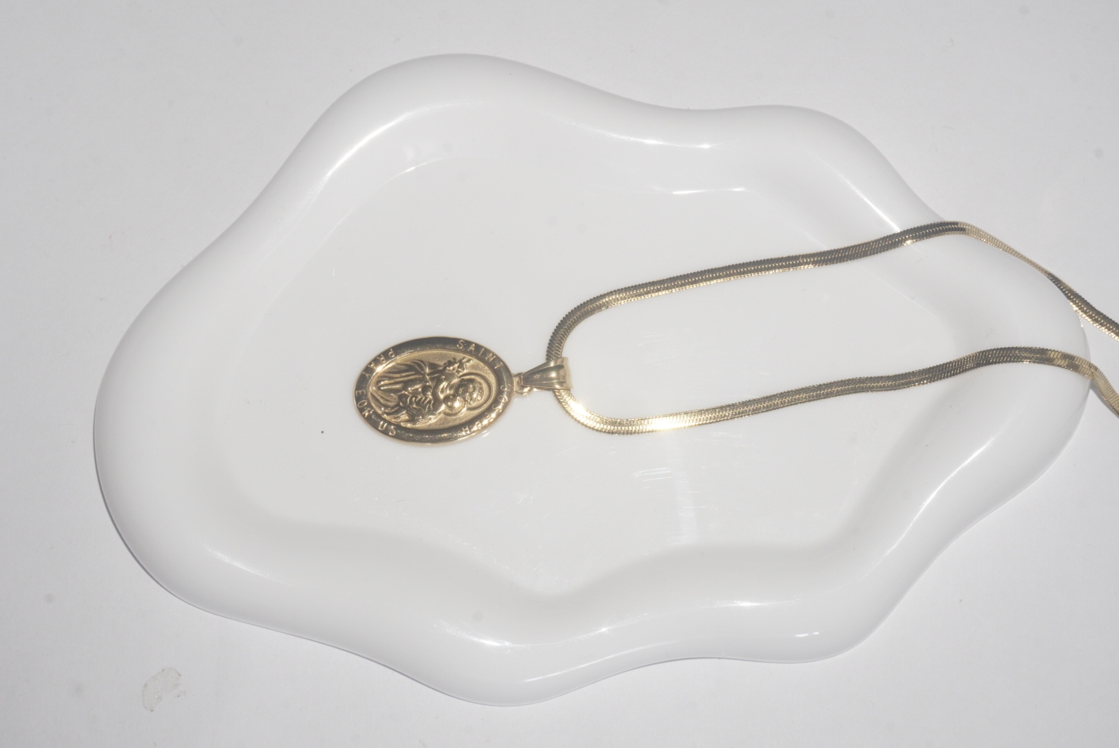 Collar dorado dije San Jose