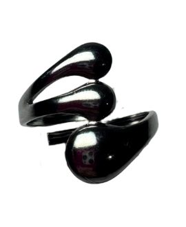 anillo asimetrico modelo 3