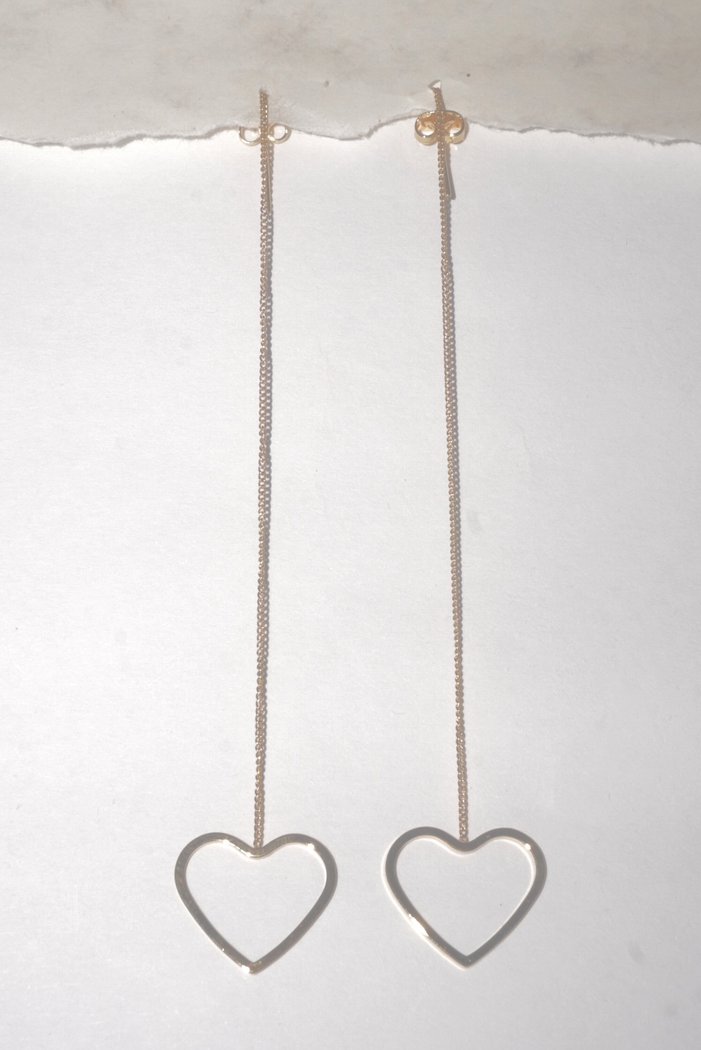 Aretes largos de corazon 