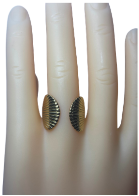 Anillo doble concha en dorado