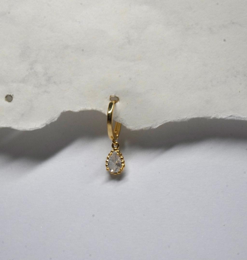 Variedad piercing dorado de acero inoxidable