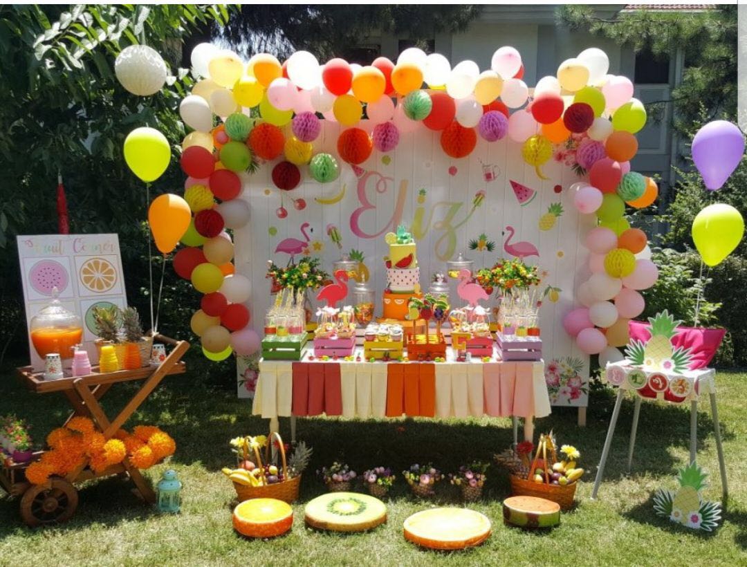 Renkli Parti Dekorasyonu