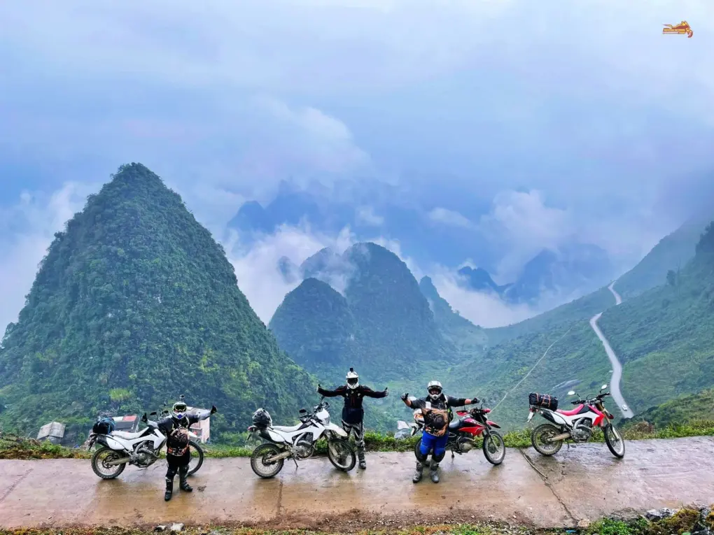 Le Vietnam entre Amis : Fun & Aventure (20 jours)