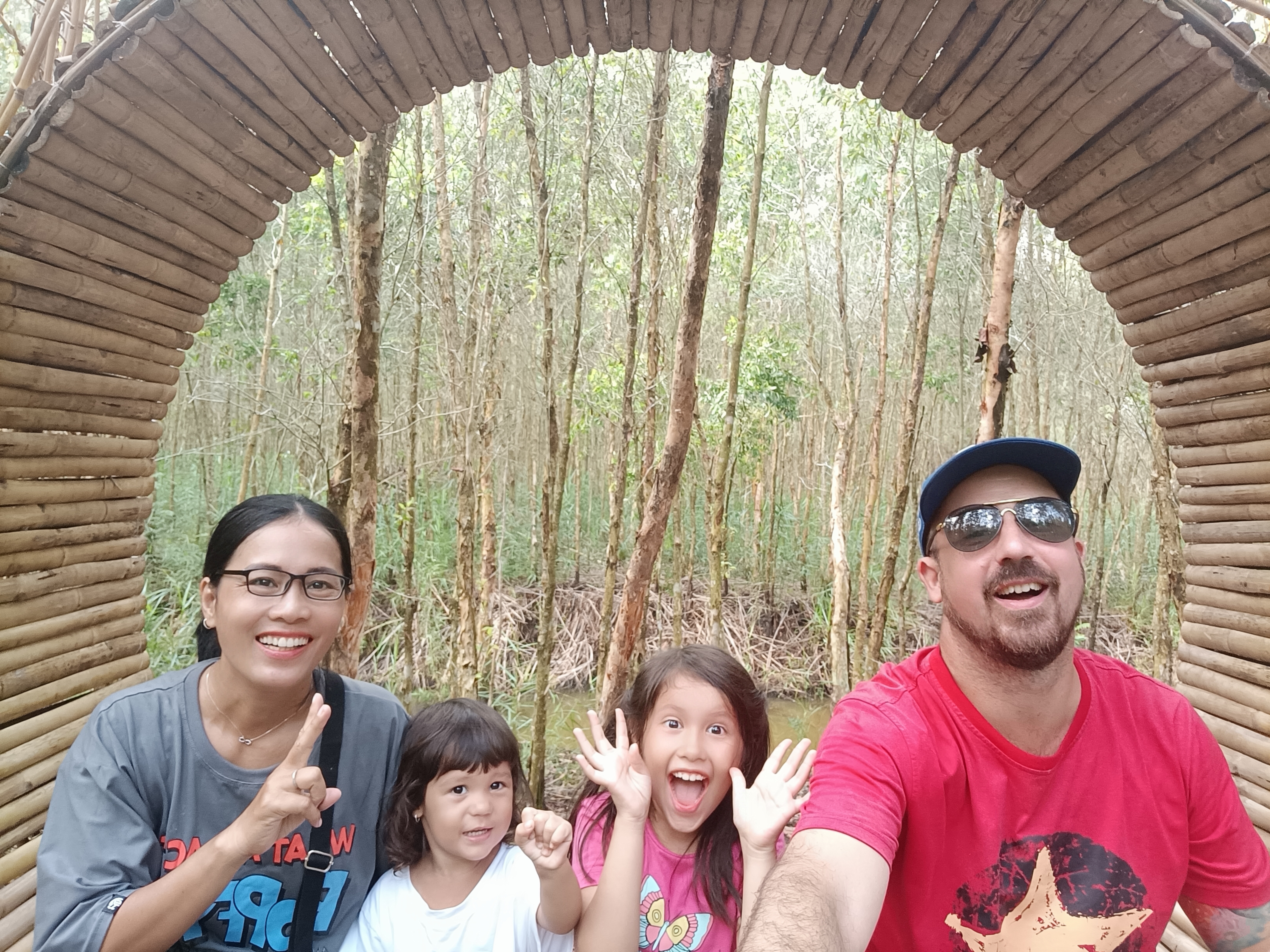 👨‍👩‍👧‍👦 Circuit Vietnam en Famille – 14 Jours