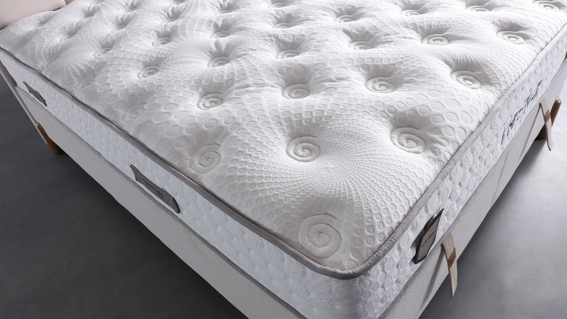 Trend Krem Yatak ve Baza Takımı