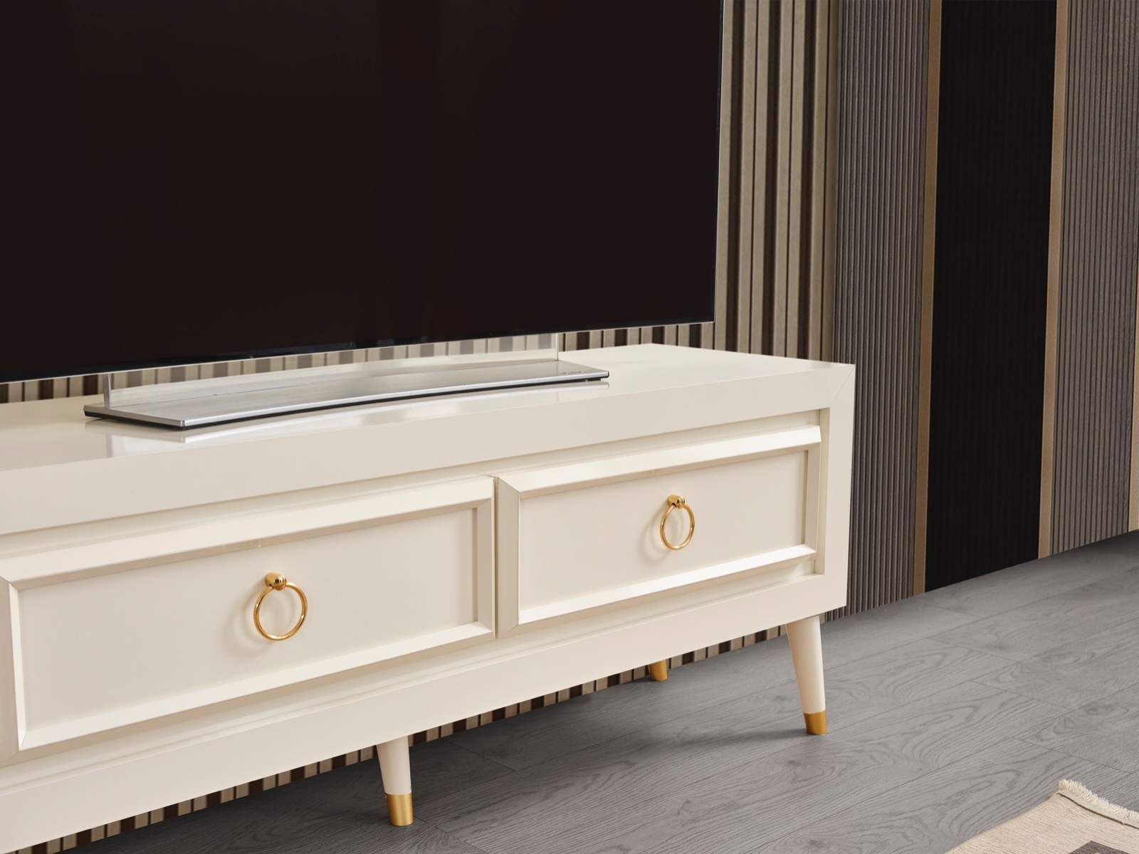 Lisa TV ünitesi+Konsol+Yemek Masası