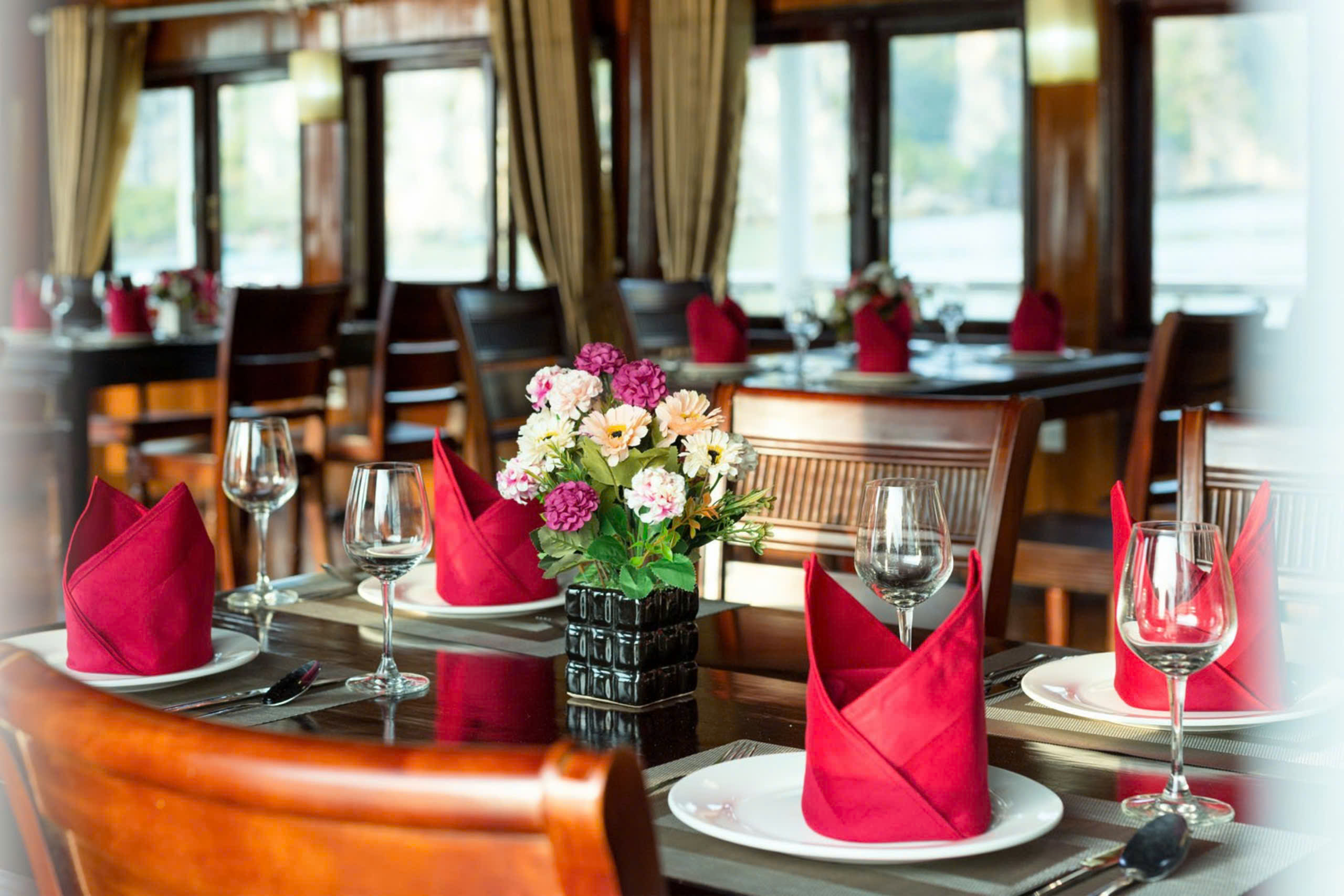 Halong 2 Days 1 Night - Cozy Classic Cruise