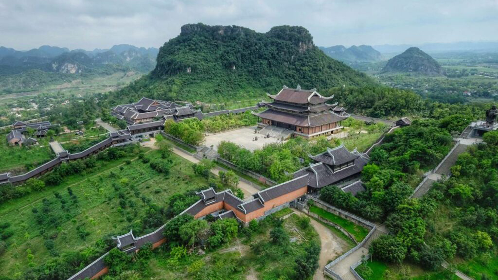 Ninhbinh 2 Days 1 Night : Hoa Lu - Tam Coc - Bai Dinh - Trang An