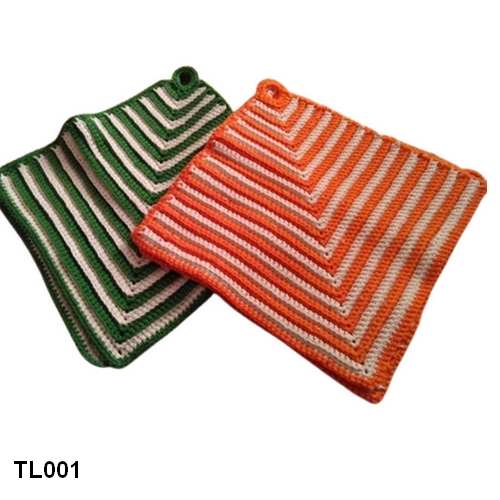 Selbst gehäkelte Topflappen