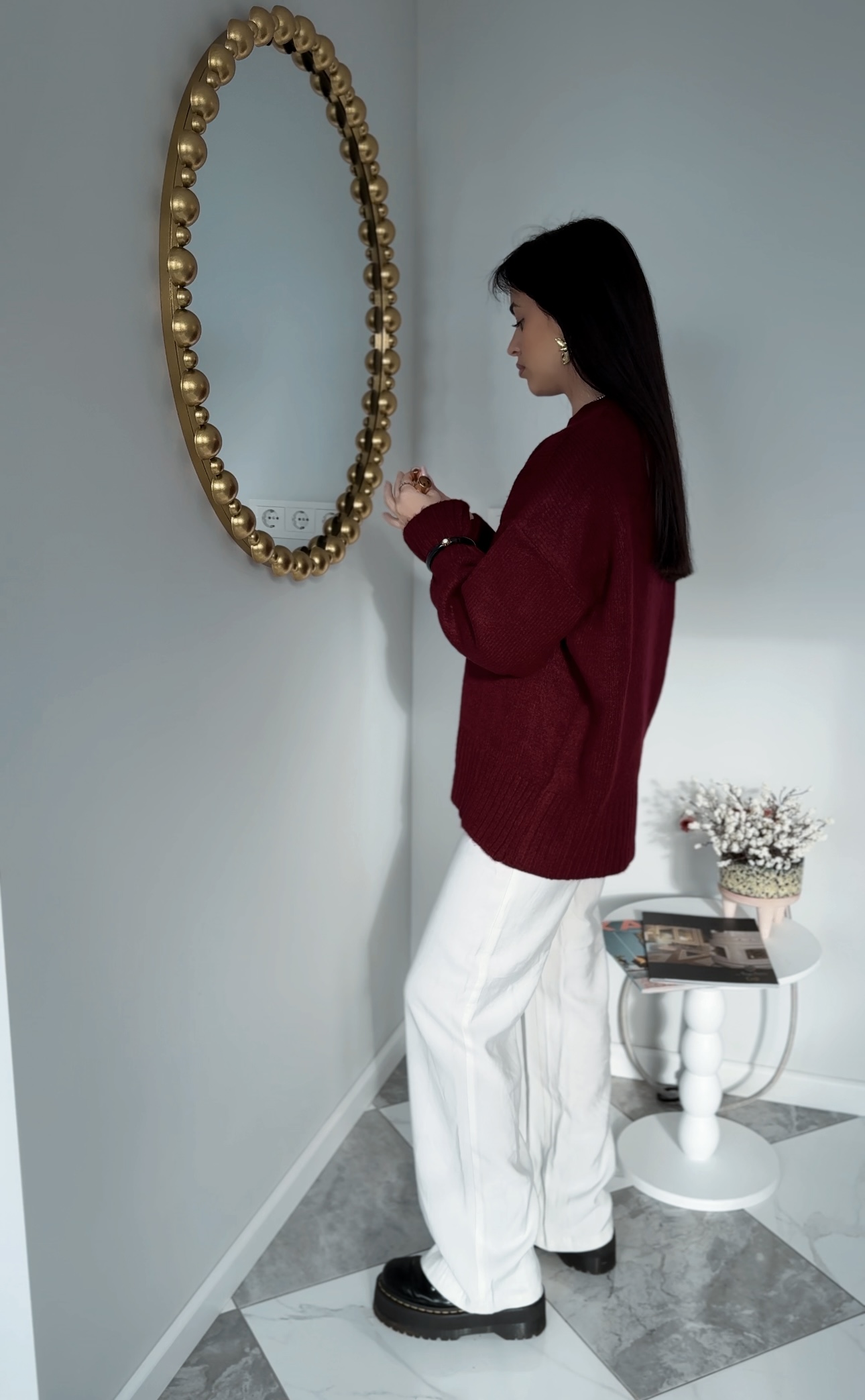 Bordo spalvos megztinis