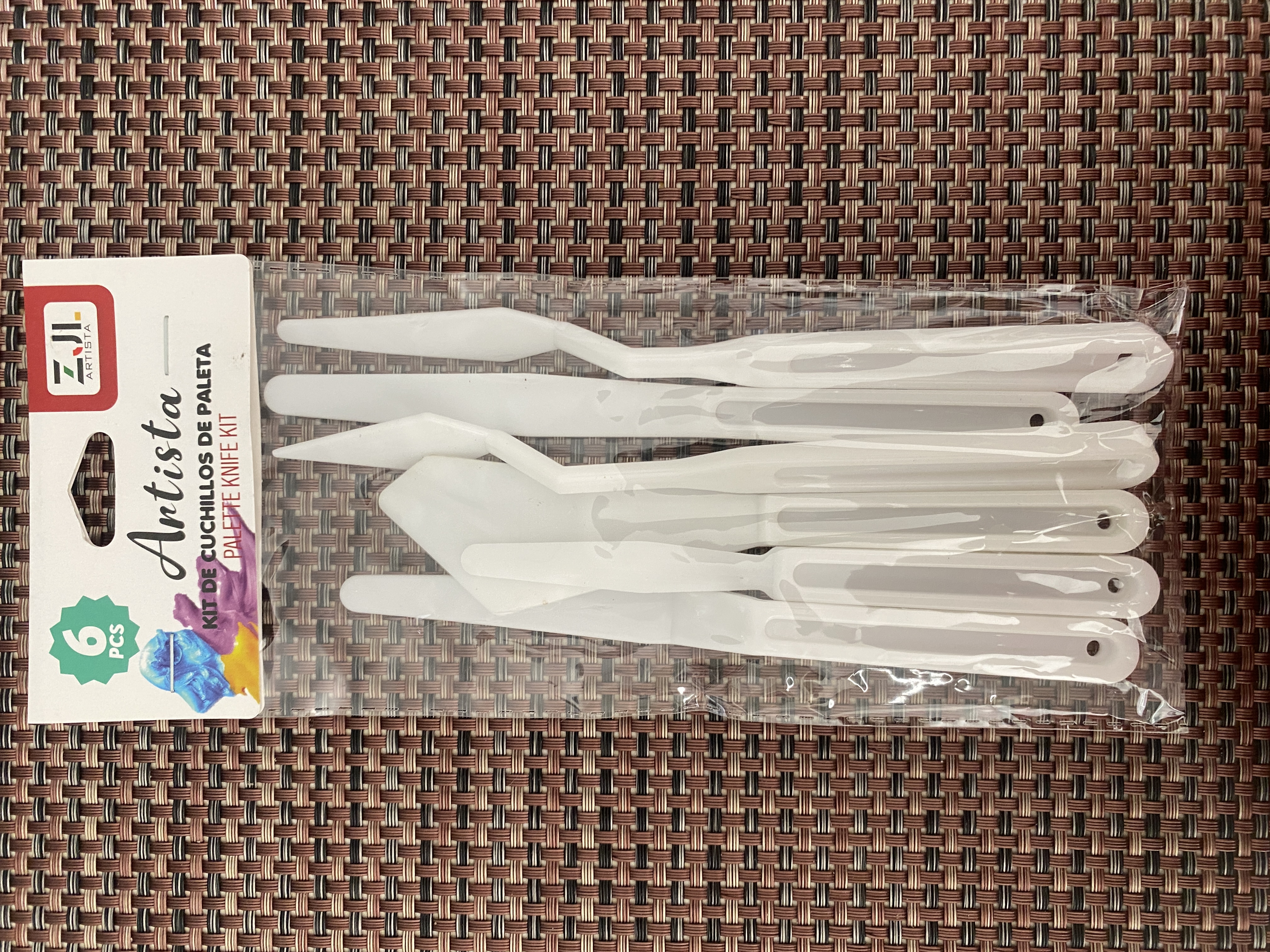 Juego de espátulas de plástico. Código: 4004