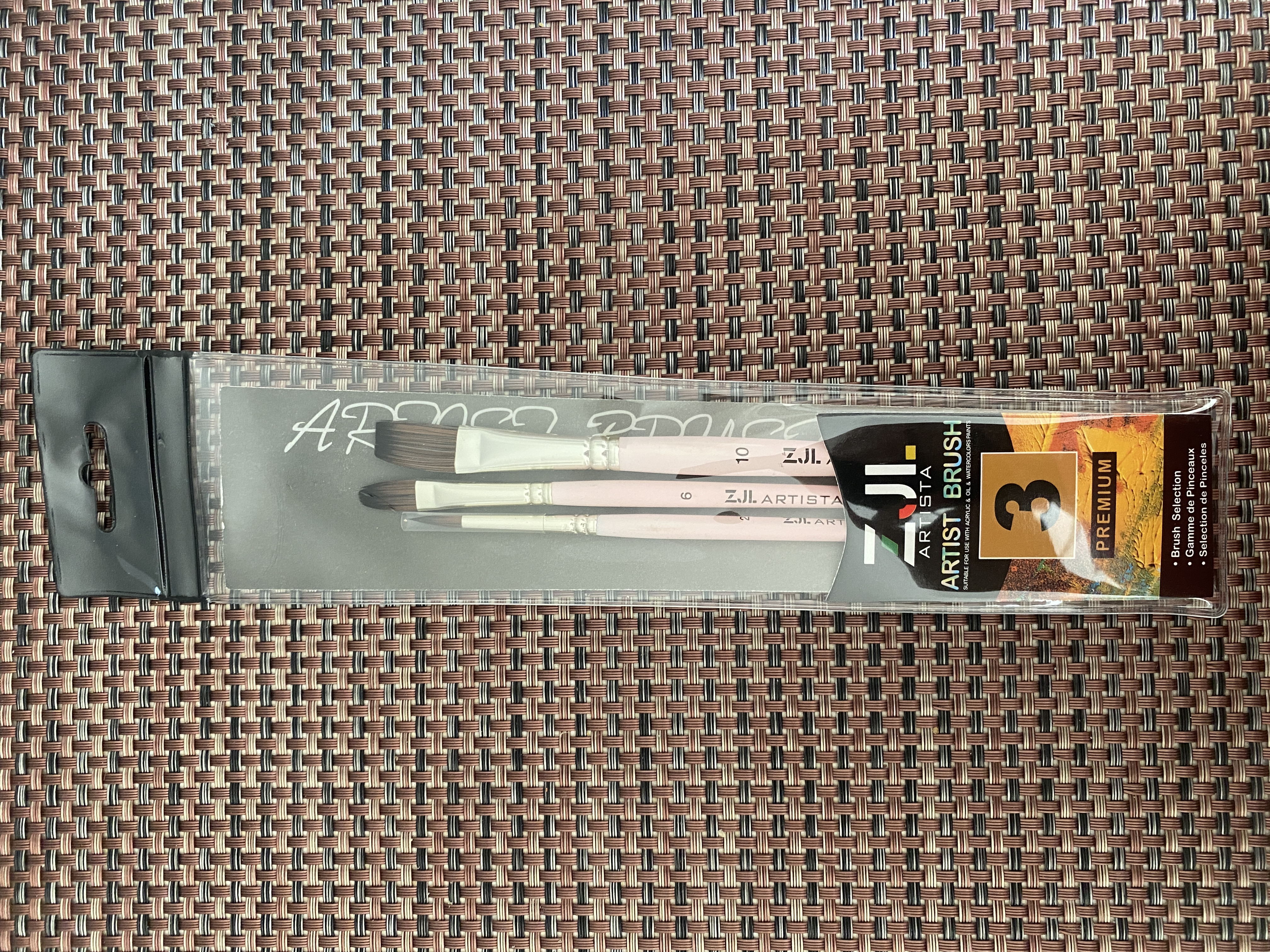 Pinceles marca  ZJL de 3 PIEZAS.  Código: 3004