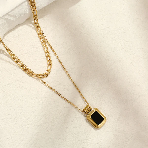 Midnight Duo Gold layered necklace