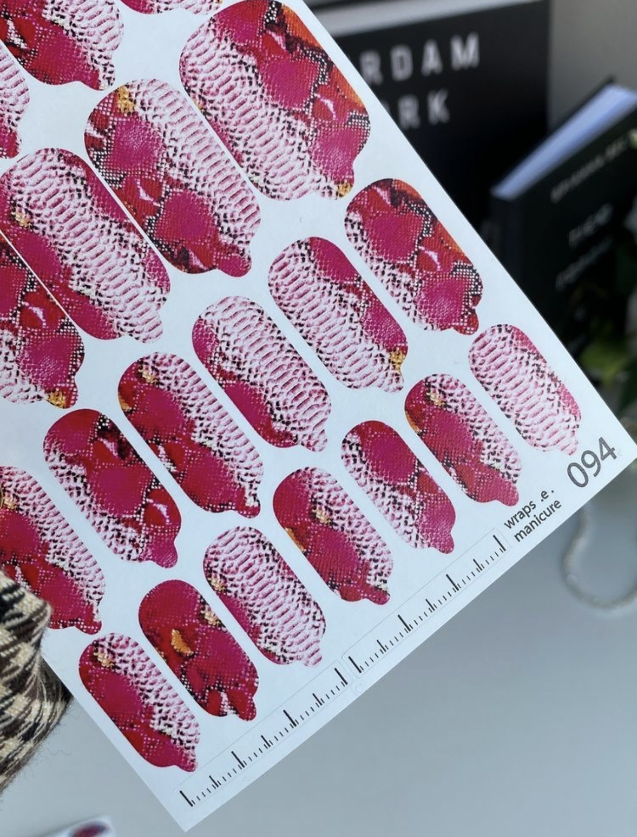 Nagų plėvelės manikiūrui | 094