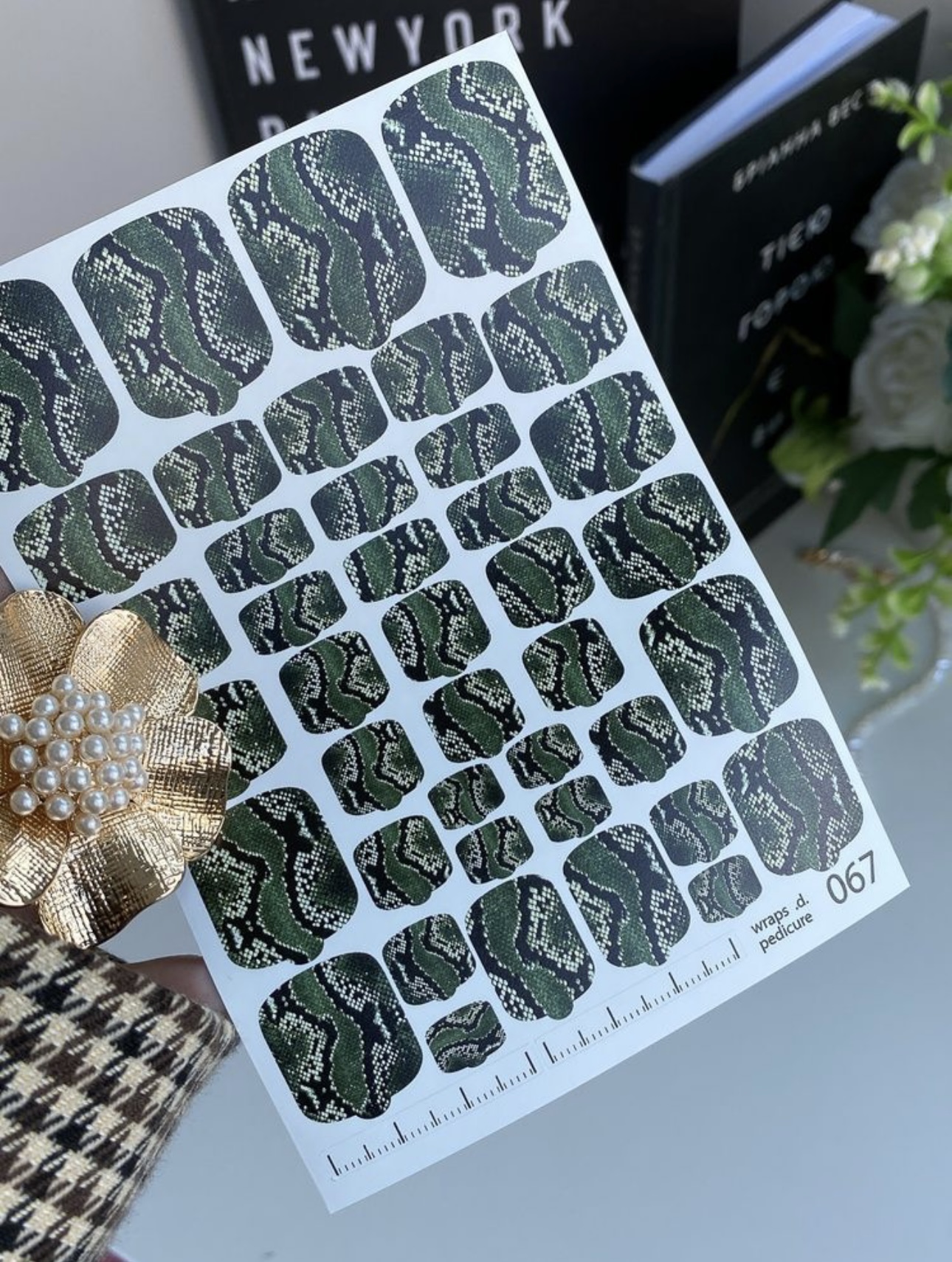 067 nagų plėvelė pedikiūrui