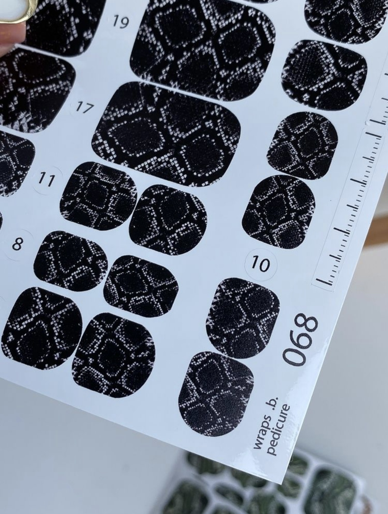 Nagų plėvelės pedikiūrui | 068 