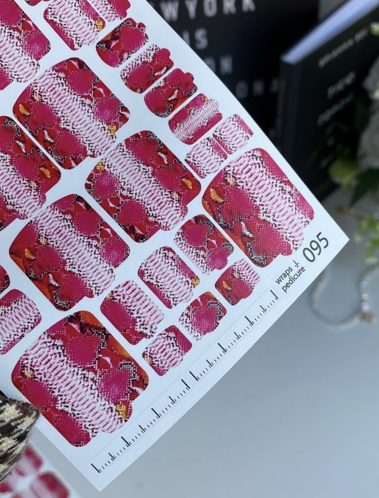 Nagų plėvelės pedikiūrui | 095