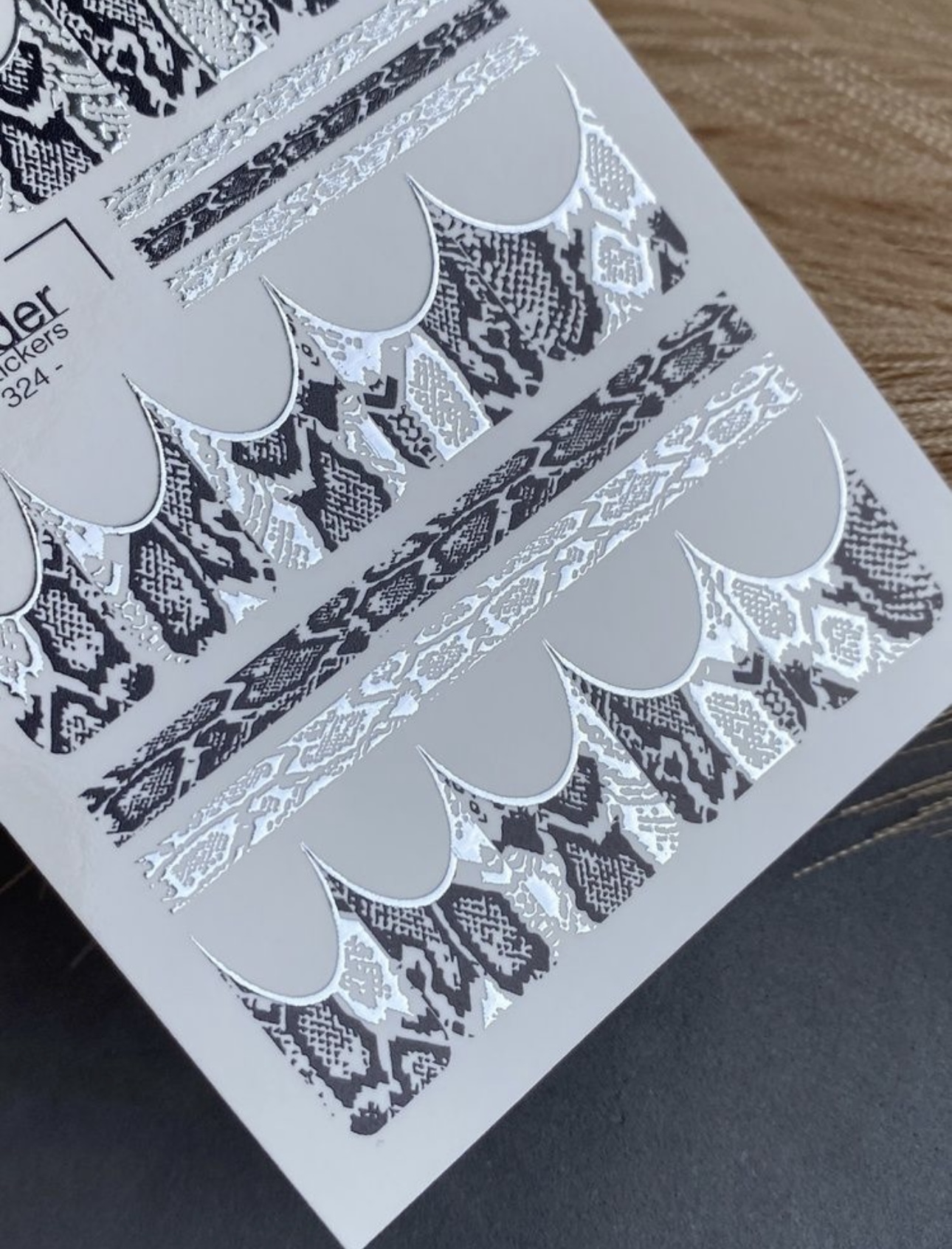 Vandens nagų plėvelės NR. 324