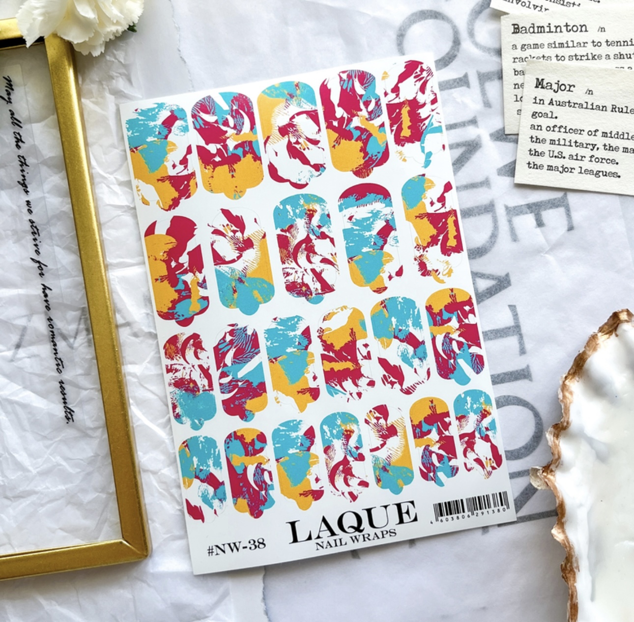 Žaismingos nagų plėvelės manikiūrui