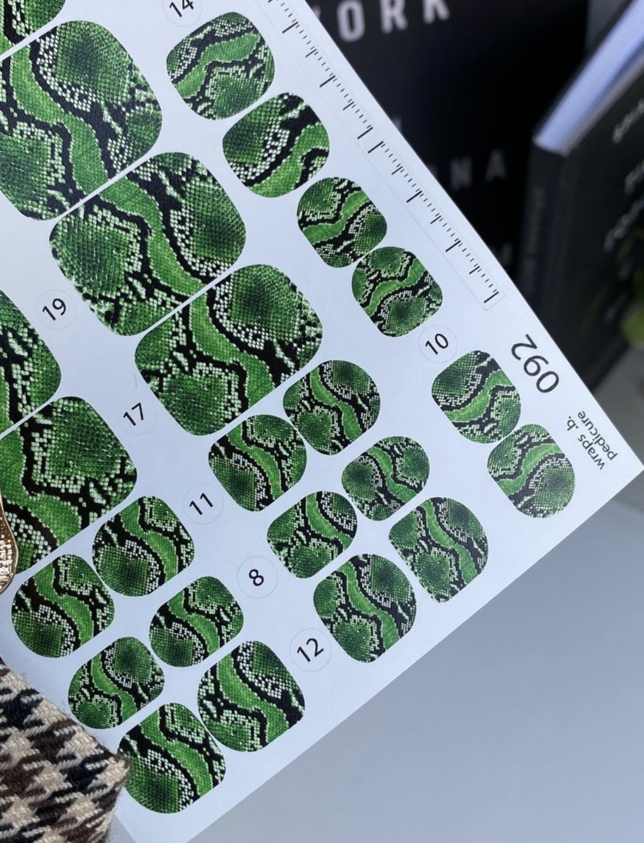 Nagų plėvelės pedikiūrui | 092