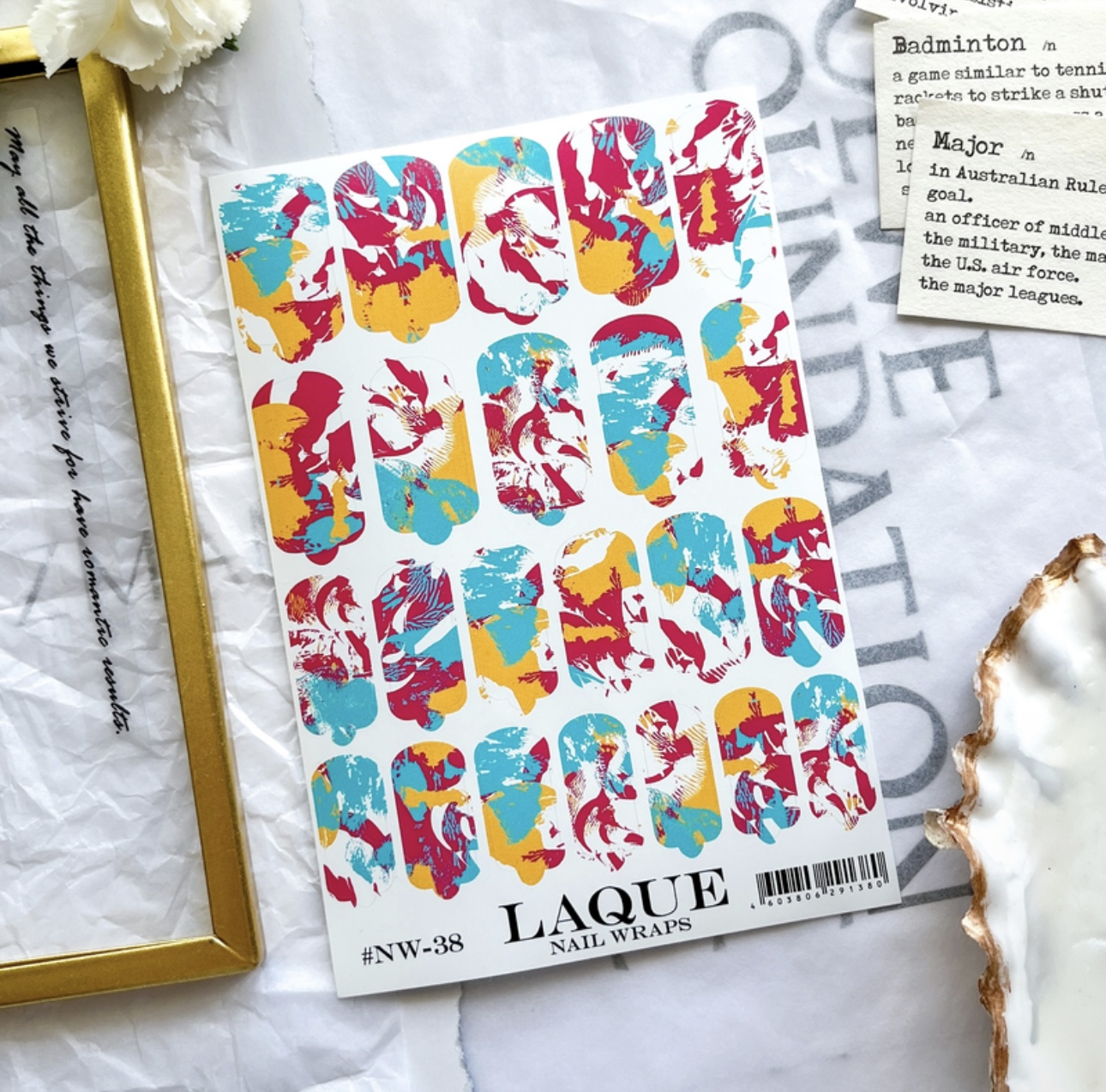 Žaismingos nagų plėvelės manikiūrui