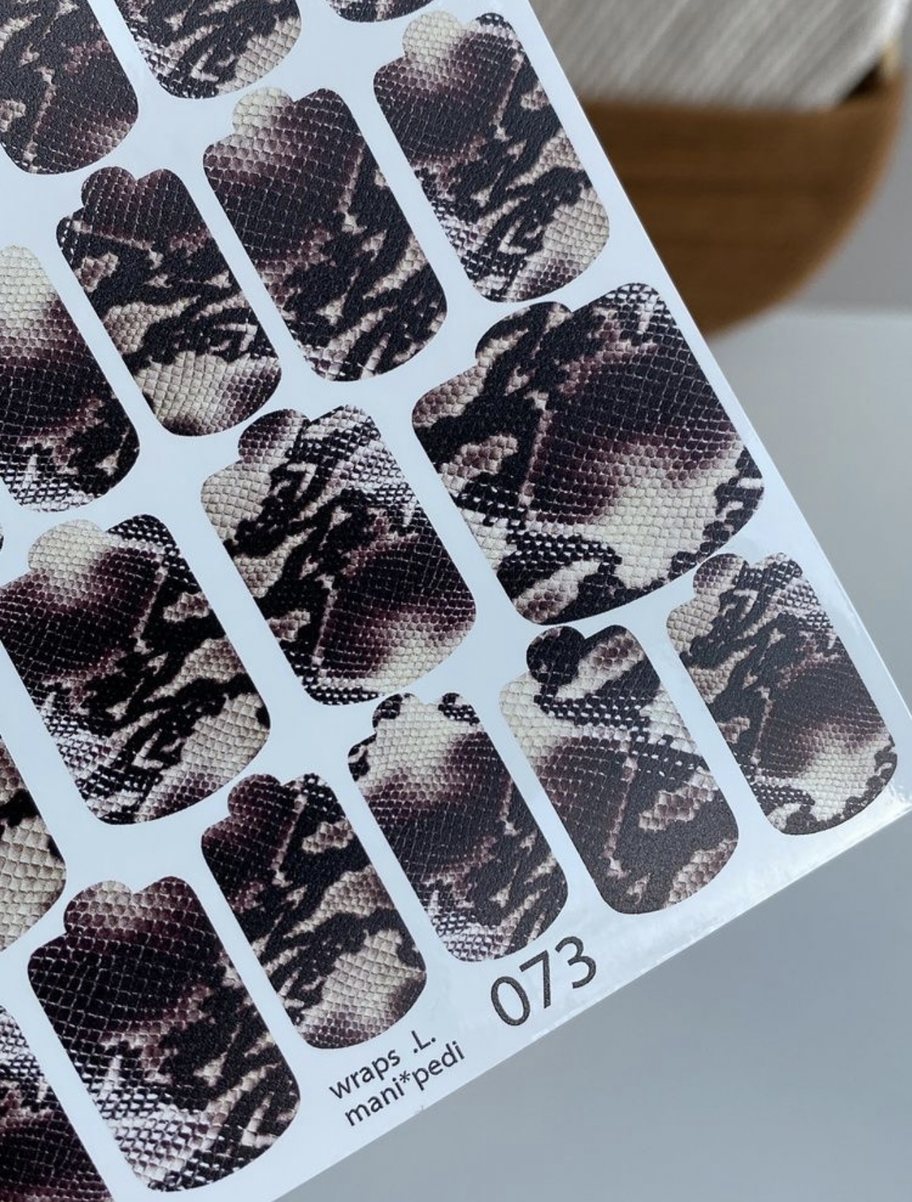 Nagų plėvelės manikiūrui ir pedikiūrui | 073 komplektas