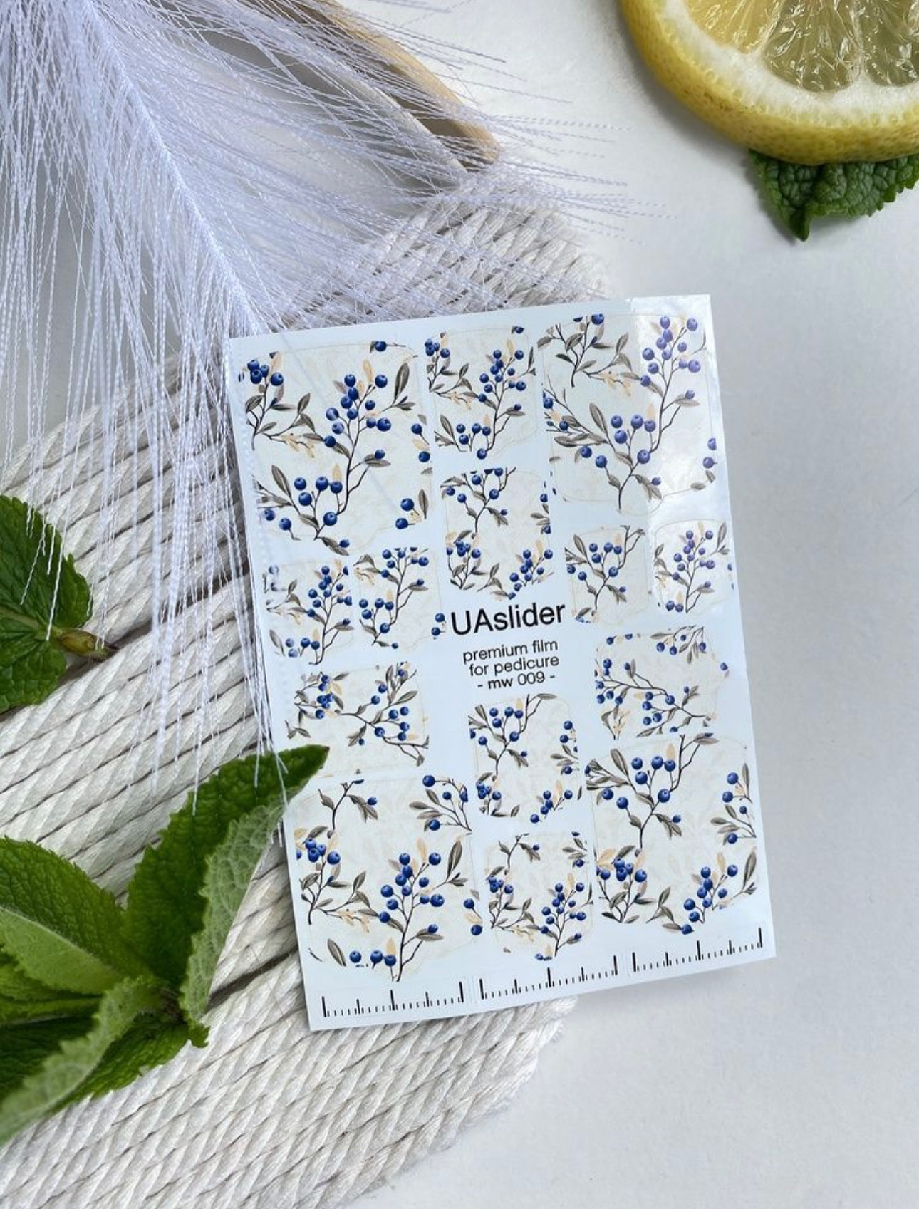 Stilingos nagų plėvelės pedikiūrui