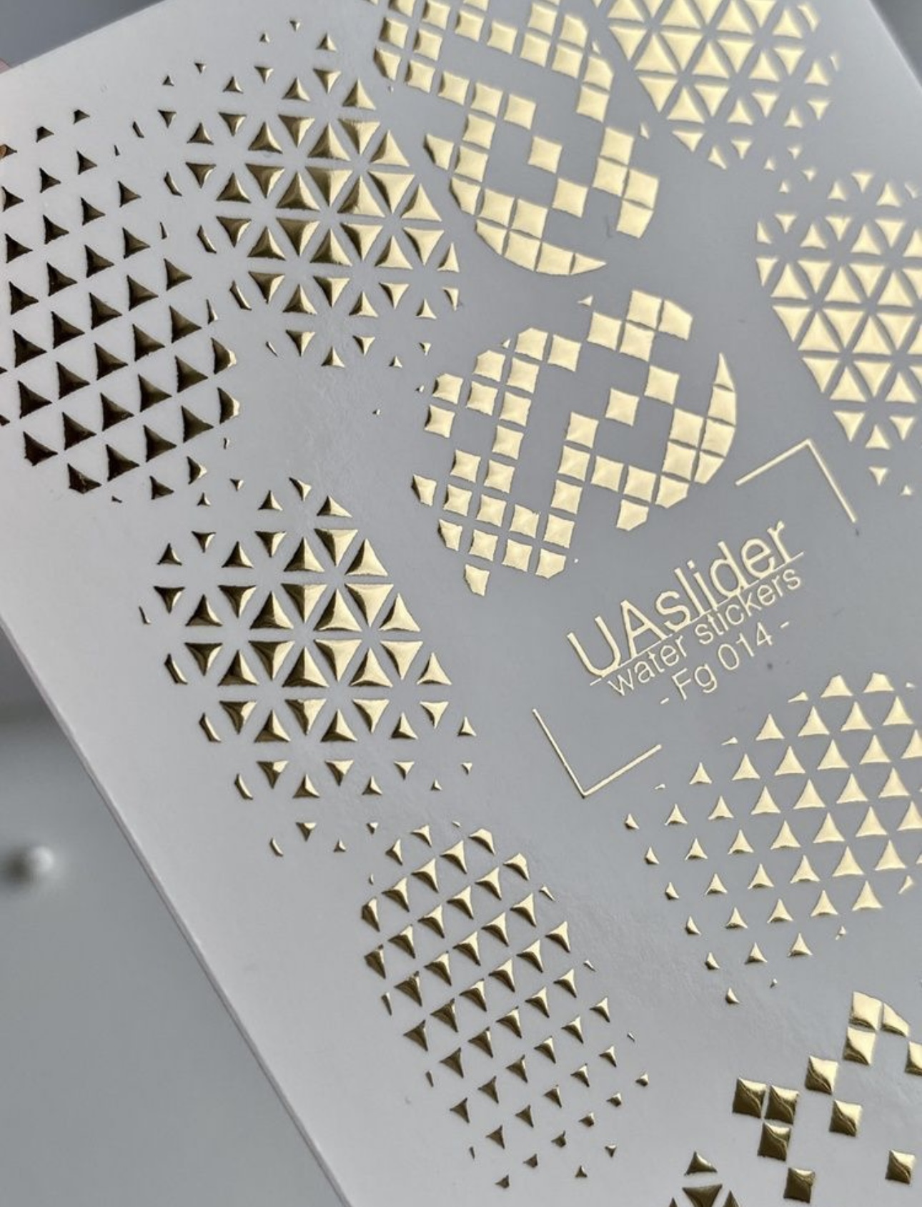 Vandens nagų plėvelės dizainui Fg 014