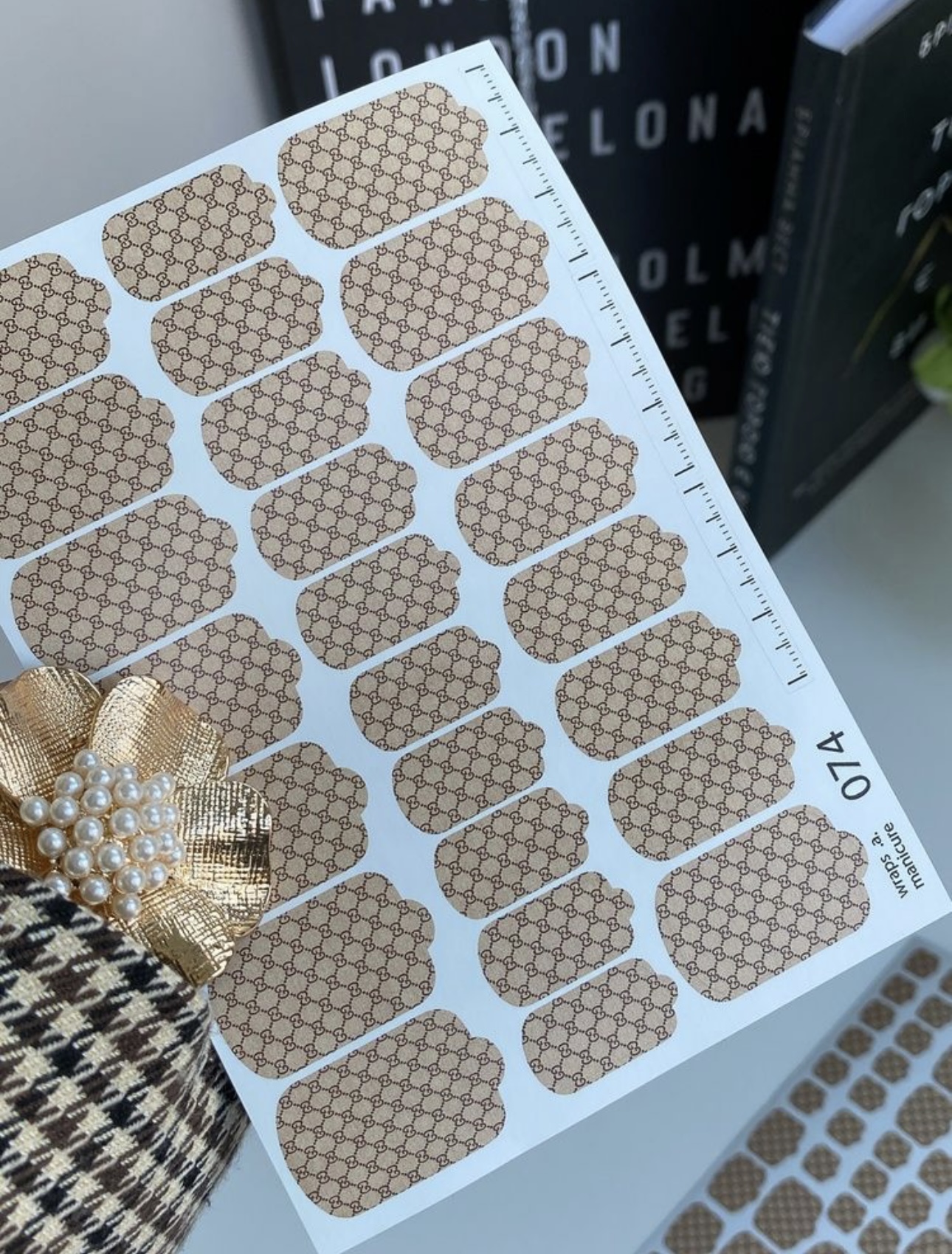 Nagų plėvelės manikiūrui | 074