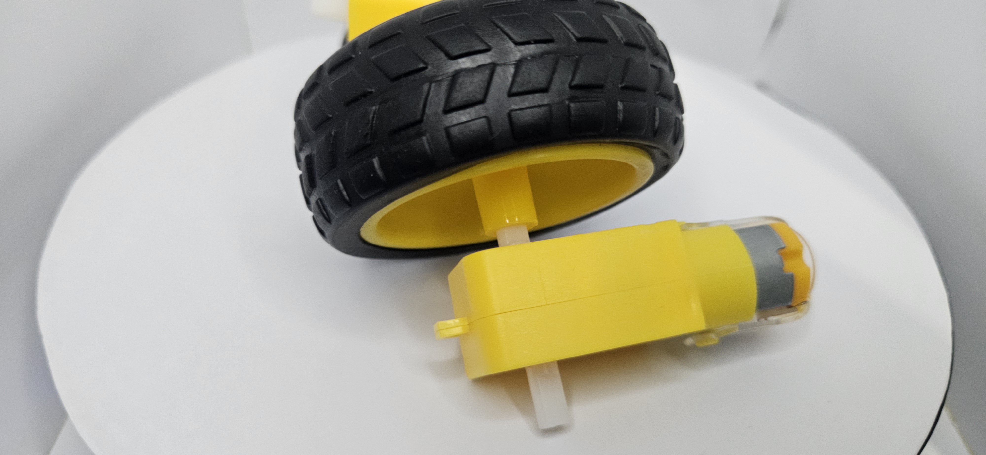 Robot Wheel with DC Motor