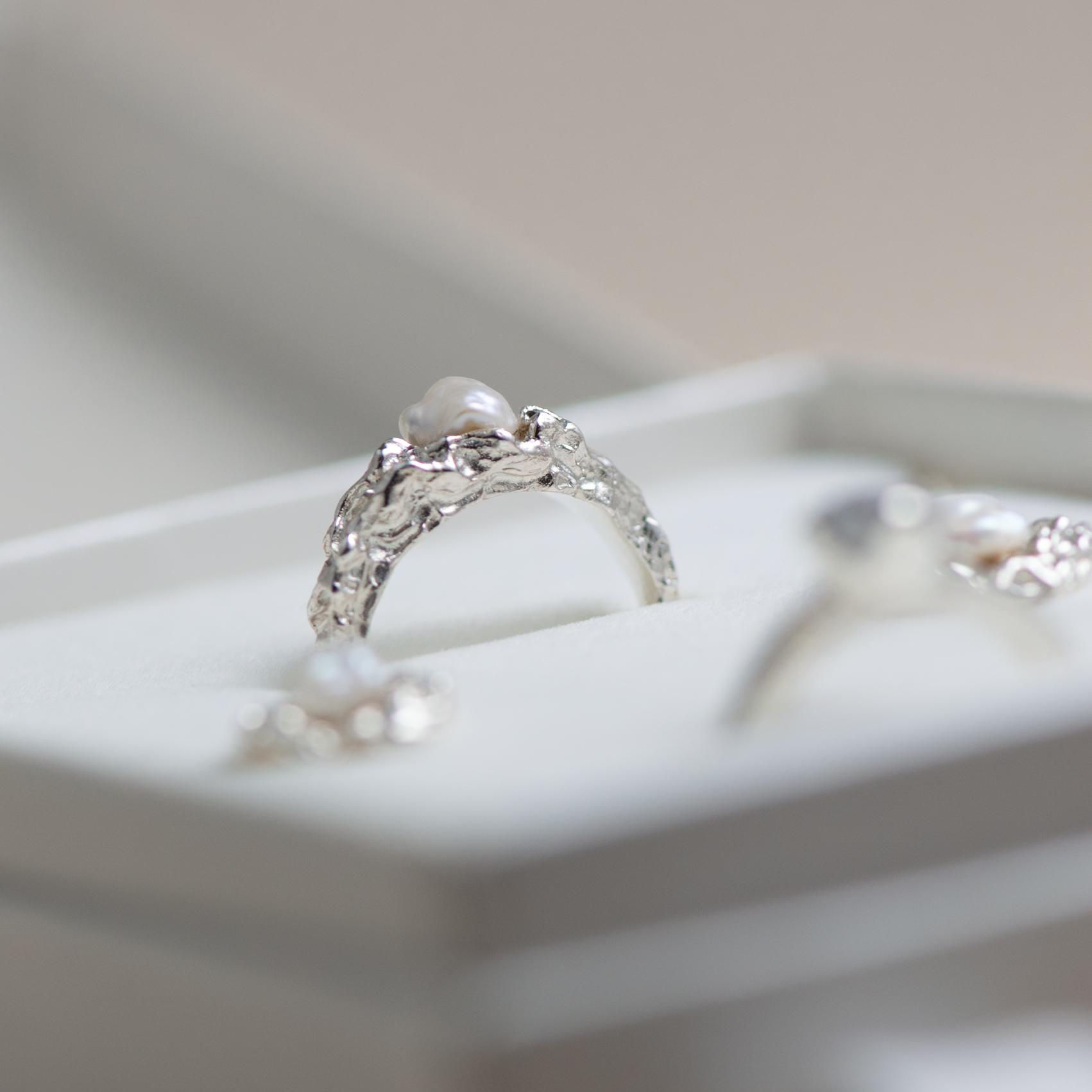 Žiedas  "Šaltinio perlas"