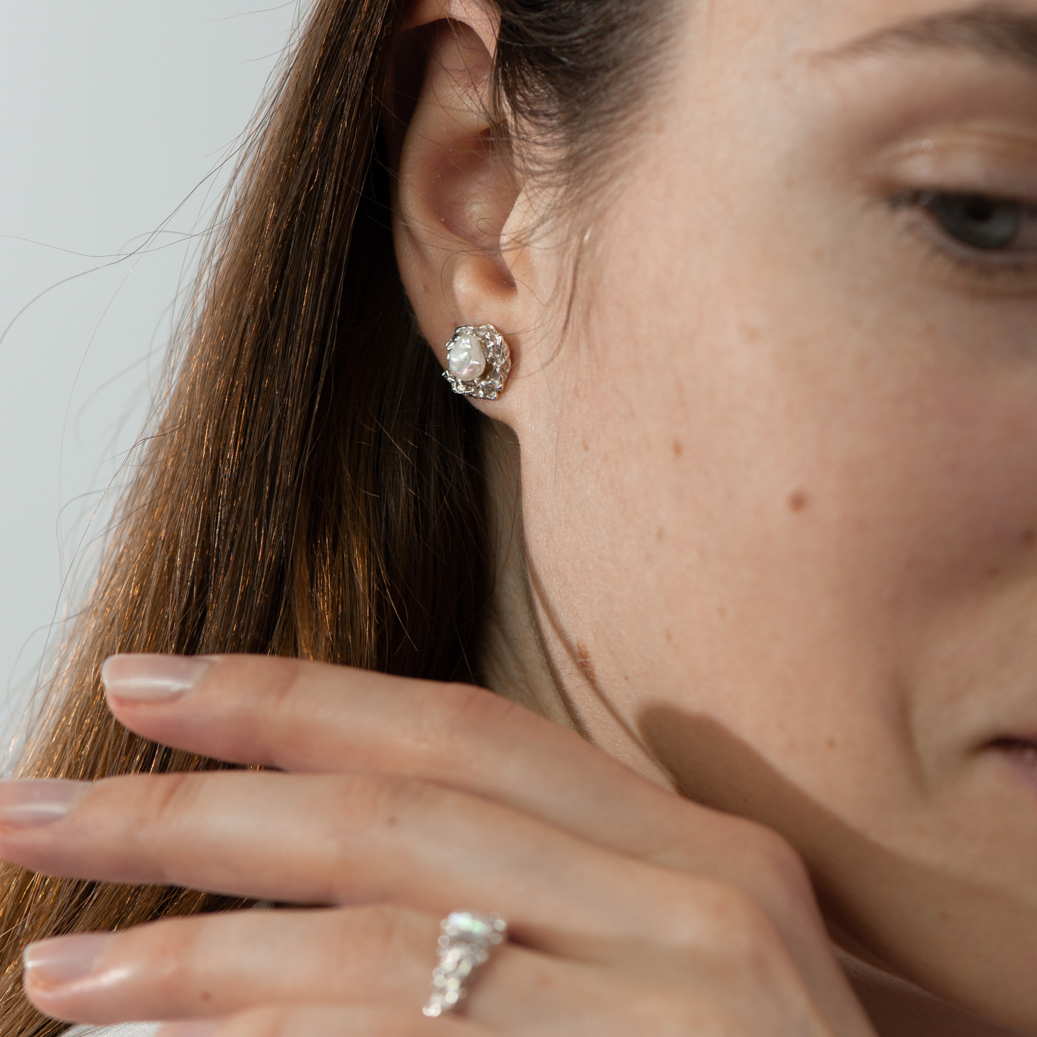 Rankų darbo auskarai su perlais "Perla Dolce" 