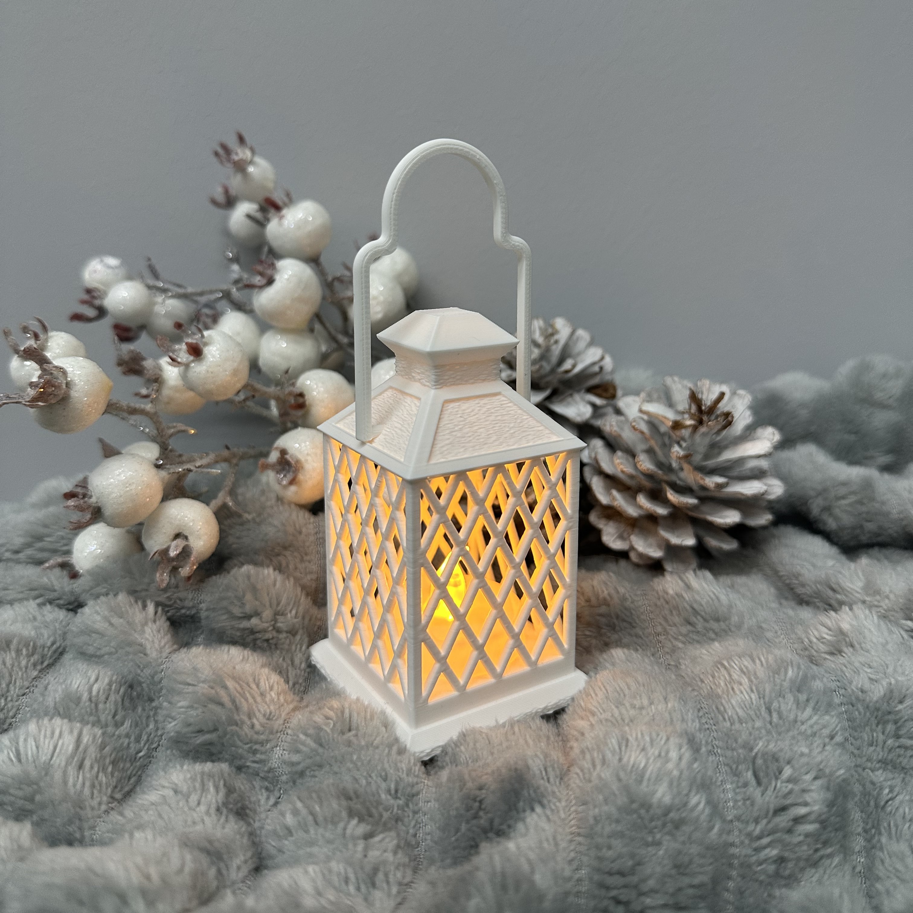 Šviečiantis dekoratyvinis žibintas Klasika