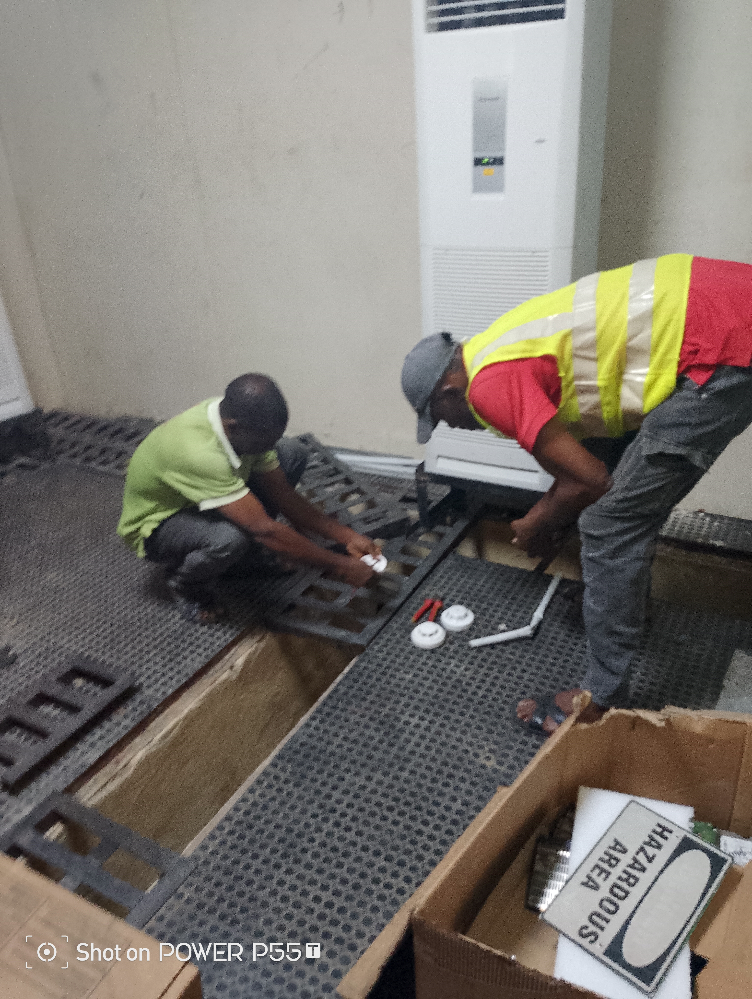 Servicing and maintenance of all domestic and industrial firefighting equipment.