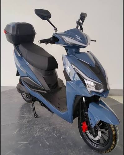 Scooter Elétrica Capri - 1000W