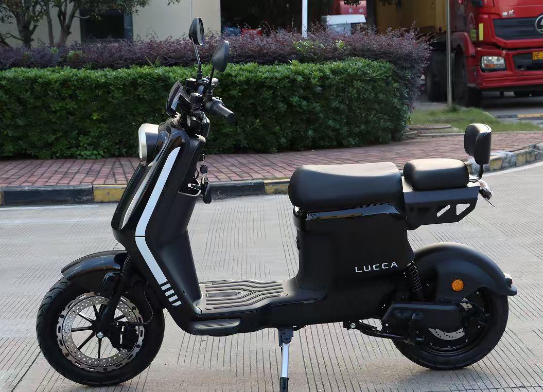 Scooter Elétrica Lucca - 1000W