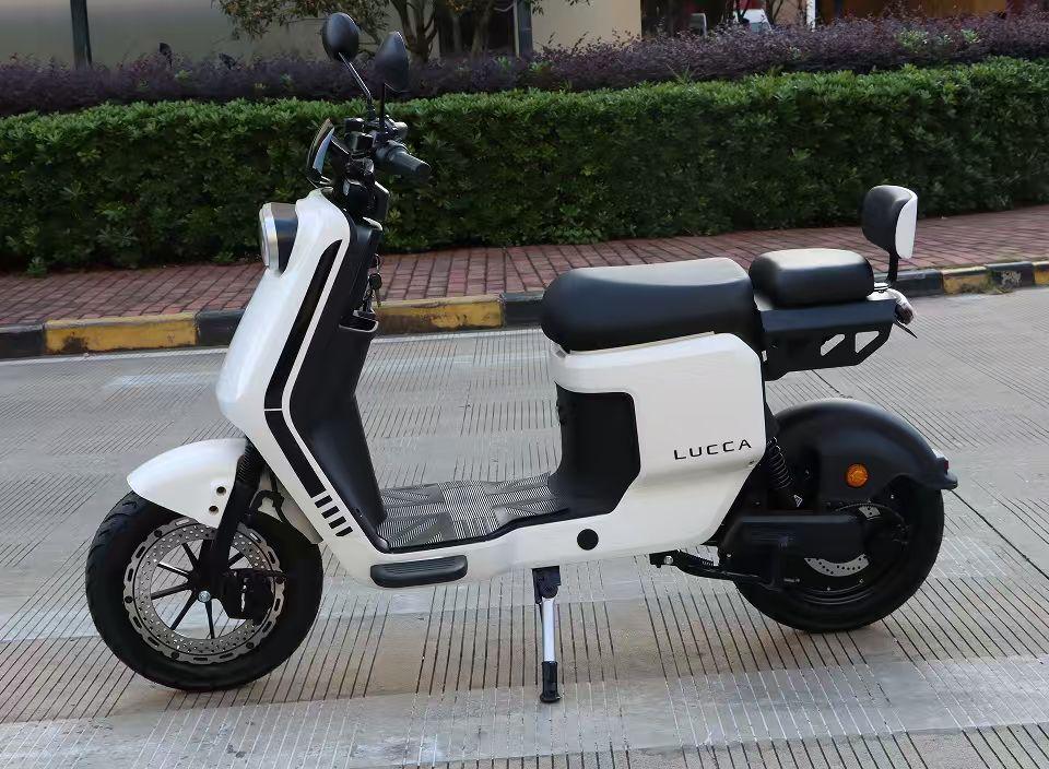 Scooter Elétrica Lucca - 1000W