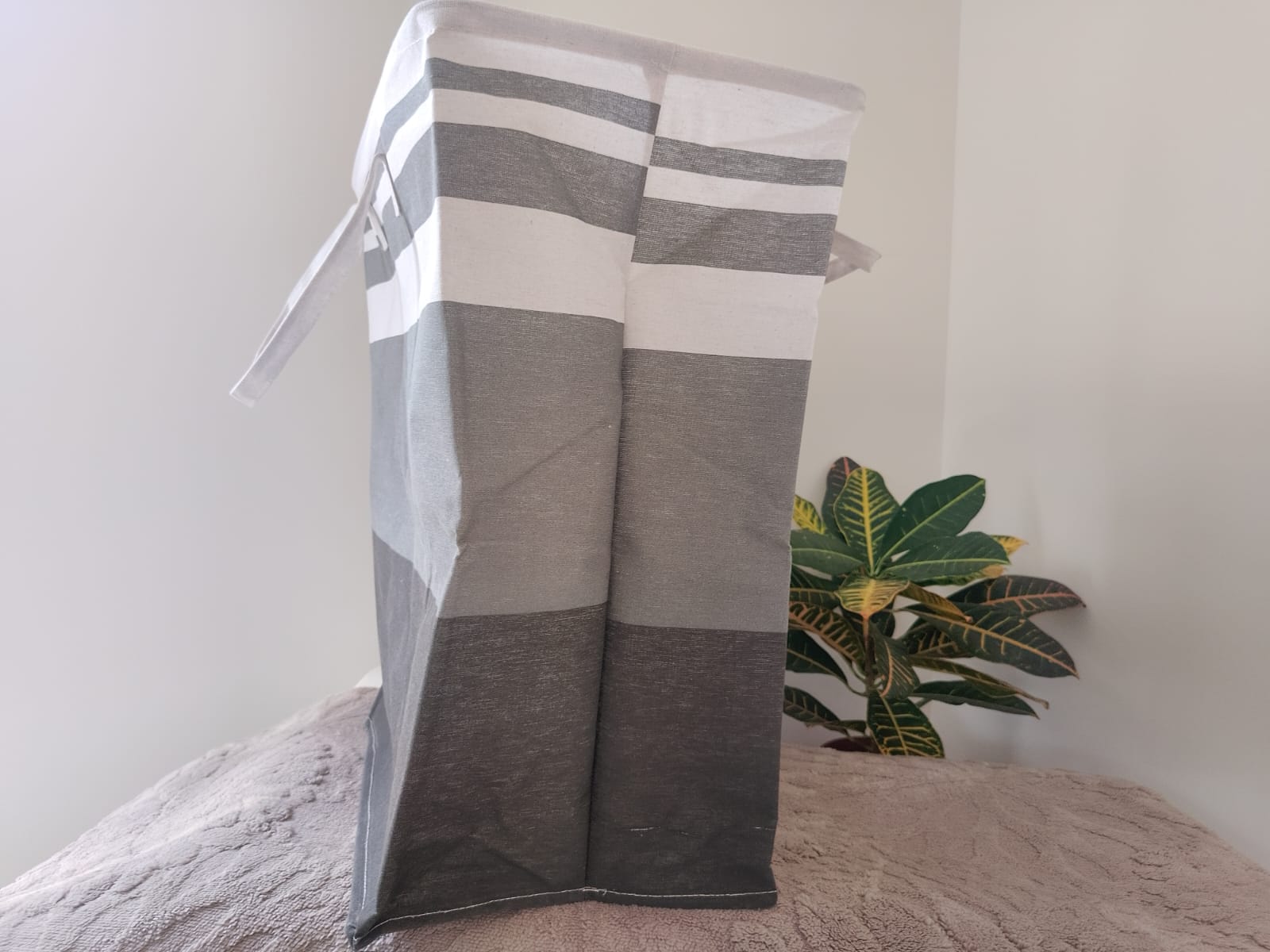 Cesto organizador de ropa