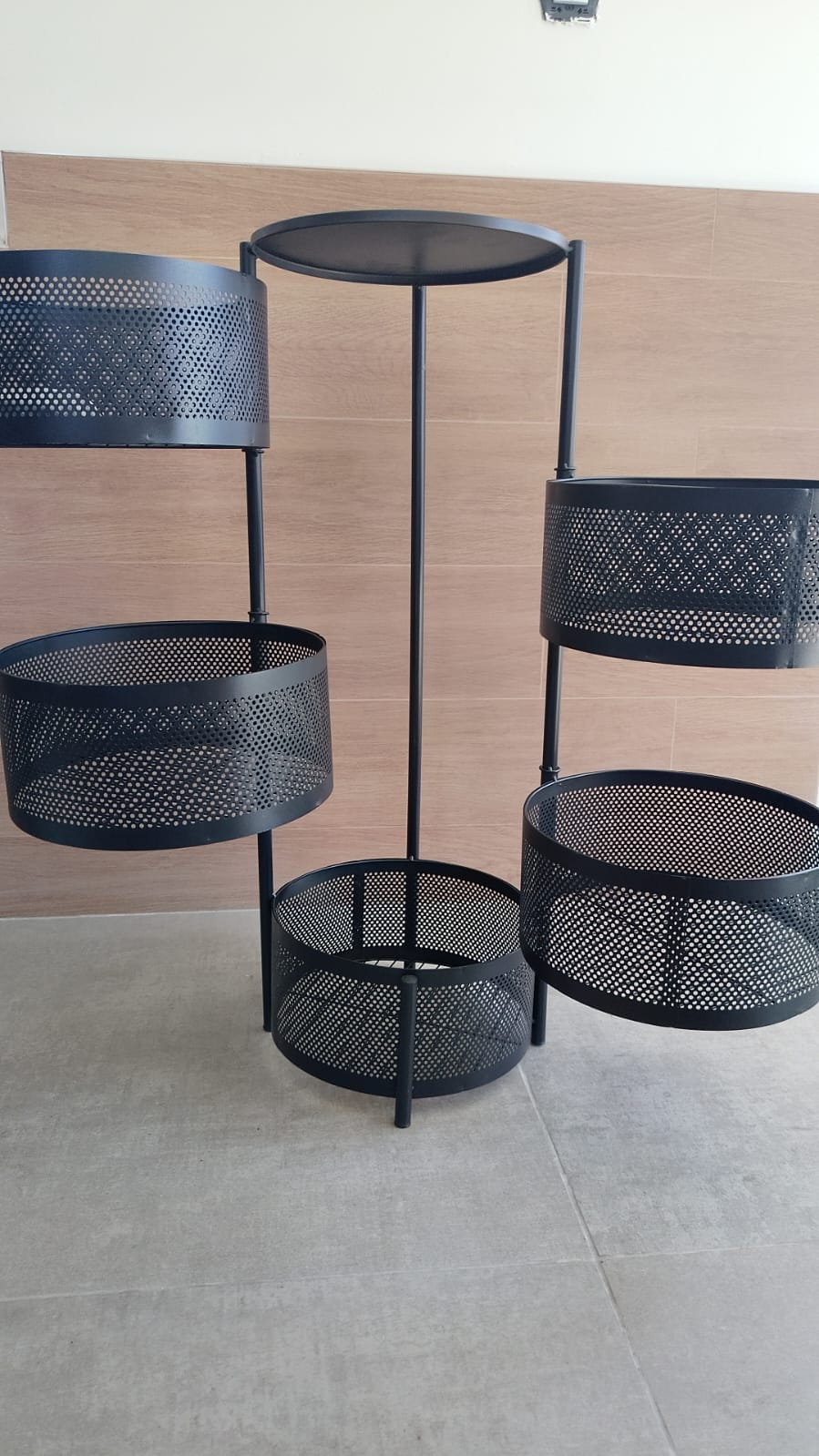 Organizador metálico de almacenamiento