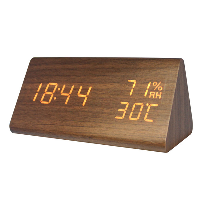Reloj despertador de madera