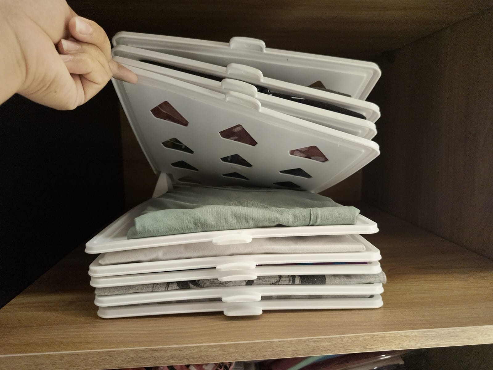 Organizador de remeras talle L