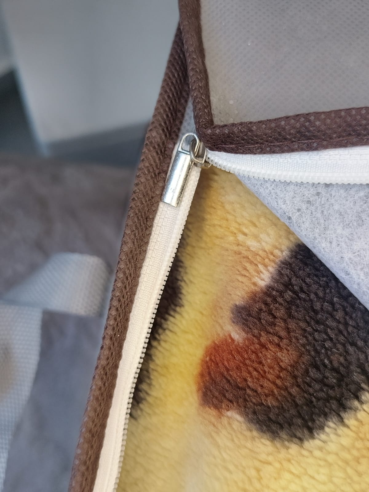 Bolsa organizadora de ropa horizontal