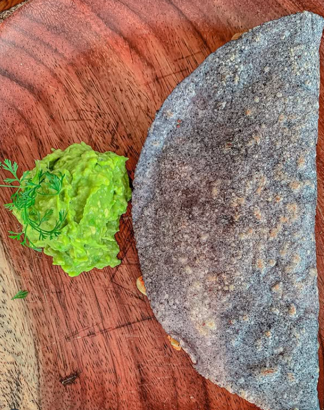 QUESADILLA DE BIUSES