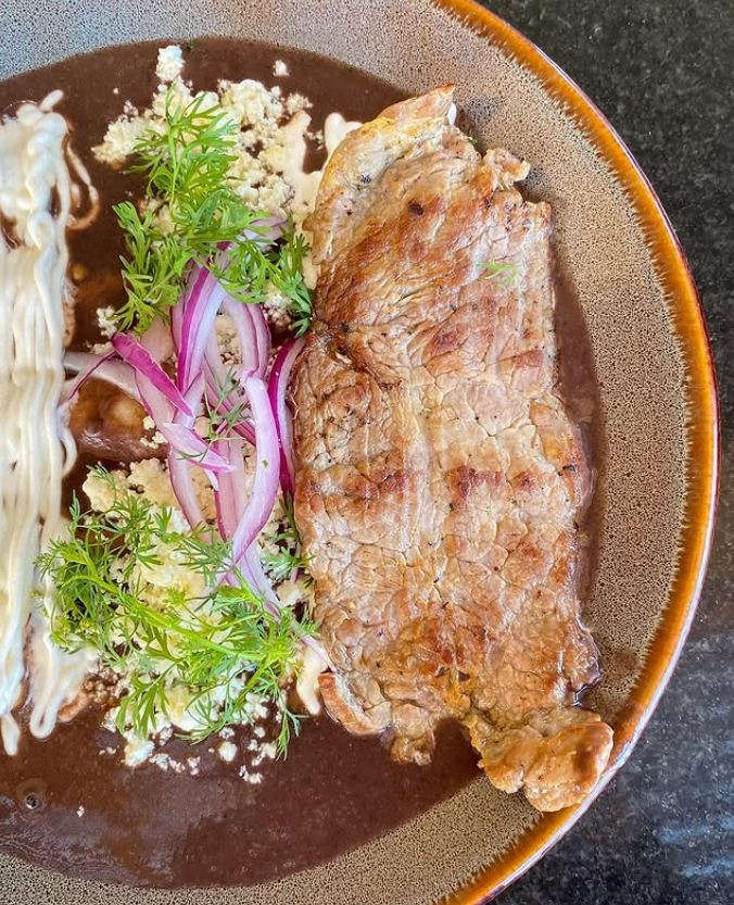 ENFRIJOLADAS (Pollo, Huevo o Tasajo)