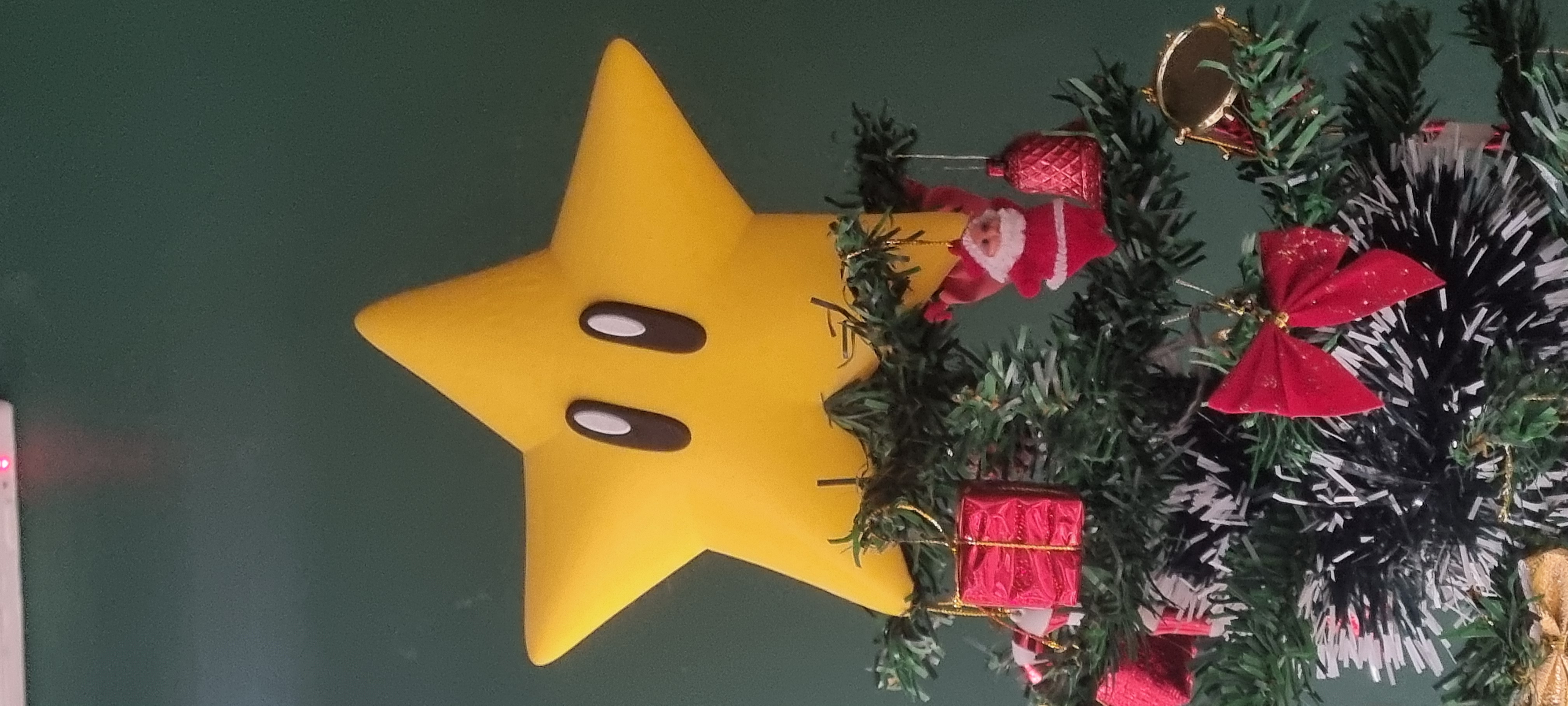 Estrela Super Mario Natal - 20 cm